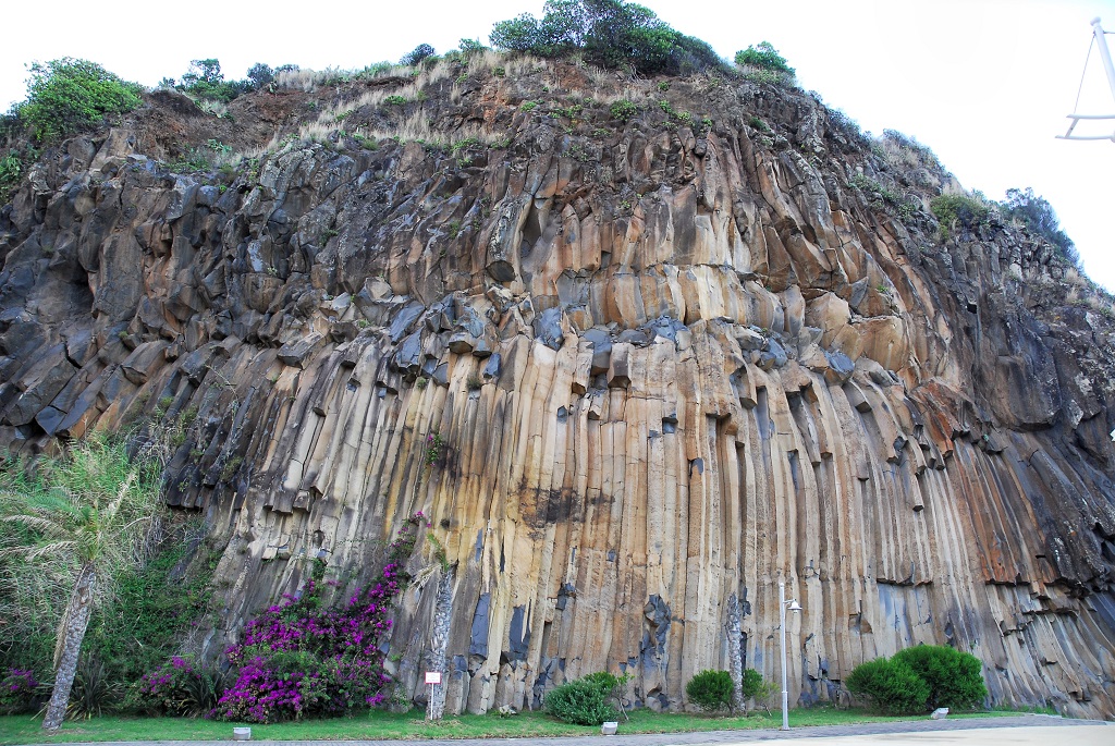 Disjunção Prismática - Foz da Ribeira do Faial